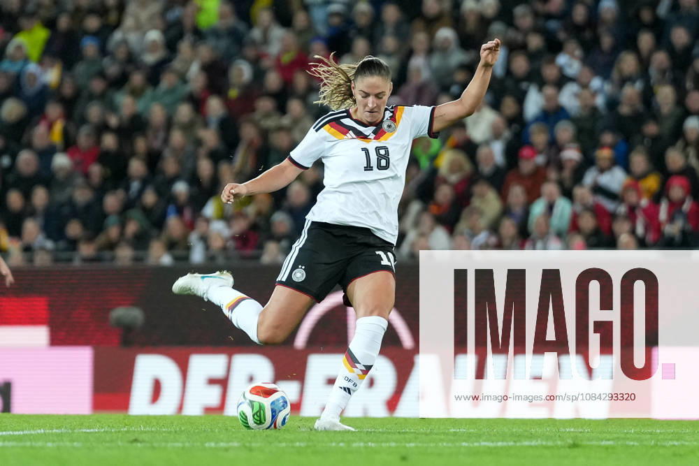 Melissa Kössler Melissa Koessler (Deutschland Frauen-Nationalmannschaft, 18) erzielt ein Tor , Deutschland, Fussball, Länderspiel, Freundschaftsspiel, Testspiel, 2026 2027, Deutschland vs. Australien, 09.10.2026, BBBank Wildpark, Karlsruhe Karlsruhe BBBank Wildpark Baden-Wuerttemberg Deutschland