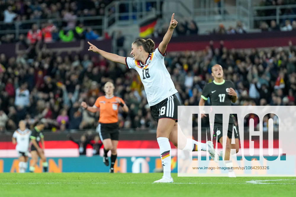 Melissa Kössler Melissa Koessler (Deutschland Frauen-Nationalmannschaft, 18) Torjubel, Emotionen, Torschuss, Abschluss, Torerfolg, Tor, Treffer , Deutschland, Fussball, Länderspiel, Freundschaftsspiel, Testspiel, 2026 2027, Deutschland vs. Australien, 09.10.2026, BBBank Wildpark, Karlsruhe Karlsruhe BBBank Wildpark Baden-Wuerttemberg Deutschland