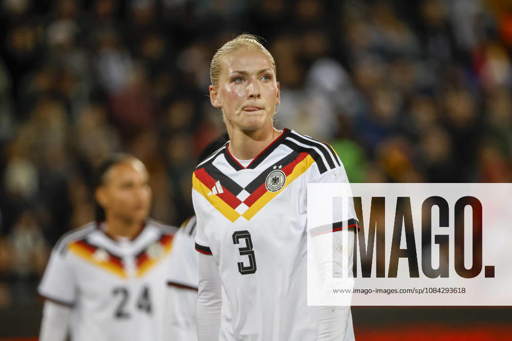 Camilla Küver, Kuver (Deutschland, 03), Mimik, Gesichtsausdruck, Emotion , Deutschland, Fussball, Frauen, Freundschaftsspiel, 2026, Deutschland vs. Australien, 09.10.2026, Karlsruhe BBBank Wildpark Deutschland