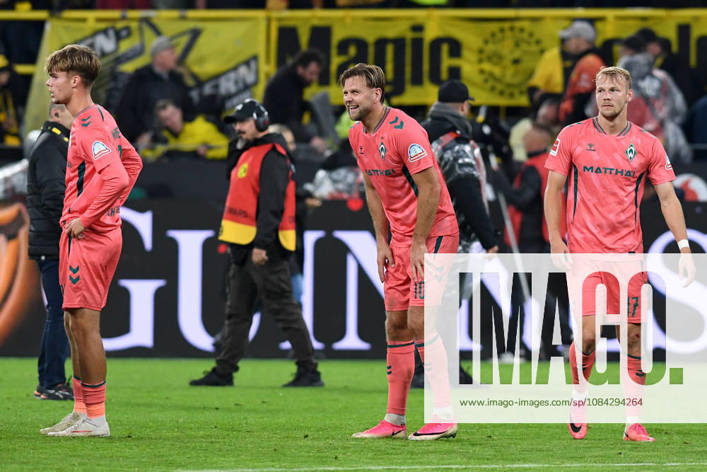 Niclas Fuellkrug (Werder Bremen) laechelt waehrend des Spiels der 1. Bundesliga zwischen Borussia Dortmund und SV Werder Bremen, Signal Iduna Park am 09. October 2026 in Dortmund, Deutschland. (Foto von Ralf Treese DeFodi Images) +++ Niclas Fuellkrug (Werder Bremen) smiles during the Bundesliga match between Borussia Dortmund and SV Werder Bremen at Signal Iduna Park on October 9, 2026 in Dortmund, Germany. (Photo by Ralf Treese DeFodi Images) DFB DFL REGULATIONS PROHIBIT ANY USE OF PHOTOGRAPHS AS IMAGE SEQUENCES AND OR QUASI-VIDEO. (Photo by Ralf Treese DeFodi Images) -