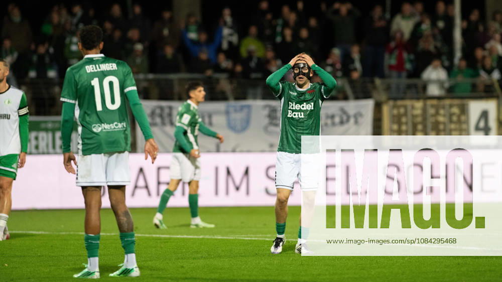 1. FC 1905 Schweinfurt vs. SC Eltersdorf, Sachs-Stadion Football, Regionalliga Bayern 1. FC 1905 Schweinfurt vs. SC Eltersdorf 9 Oct 2026 Sachs-Stadion , Schweinfurt, Germany Image: Philipp Hack (FC05) in schock after a missed Schweinfurt chance on goal. DFL REGULATIONS PROHIBIT ANY USE OF PHOTOGRAPHS AS IMAGE SEQUENCES AND OR QUASI-VIDEO