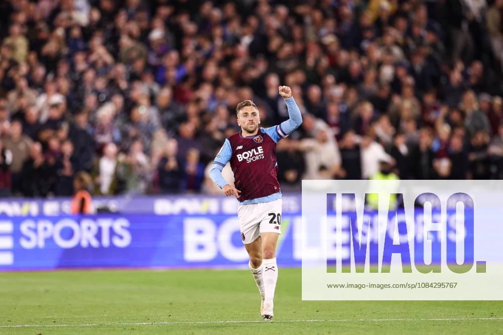 West Ham United v Queens Park Rangers 09 October 2026, London - EFL Championship Football - West Ham United v Queens Park Rangers - Jarrod Bowen of West Ham United celebrates their first goal - Photo: Jacques Feeney Offside. London UK