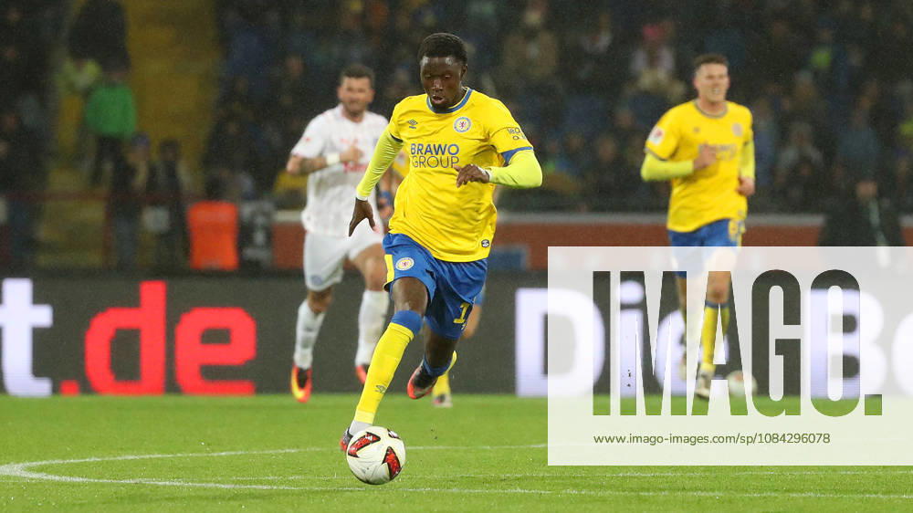 Braunschweig vs Kiel, 2. BL Braunschweig, 09.10.2026, Fußball, Herren, 2. BL, Saison 2026 2027, Eintracht Braunschweig vs. Holstein Kiel: Aaron Opoku (Eintracht Braunschweig) Stadion an der Hamburger Straße Niedersachsen Deutschland