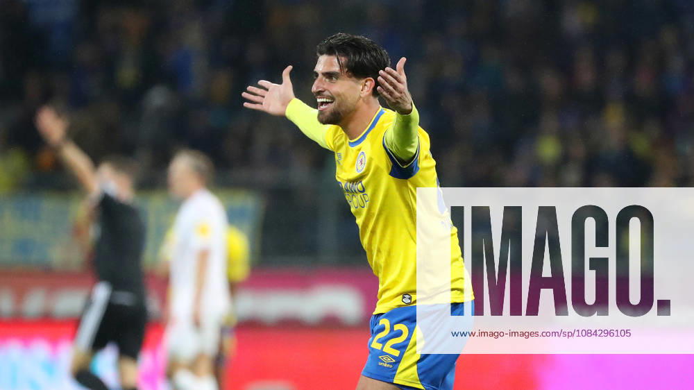 Braunschweig vs Kiel, 2. BL Braunschweig, 09.10.2026, Fußball, Herren, 2. BL, Saison 2026 2027, Eintracht Braunschweig vs. Holstein Kiel: Fabio Di Michele Sanchez (Eintracht Braunschweig) Stadion an der Hamburger Straße Niedersachsen Deutschland