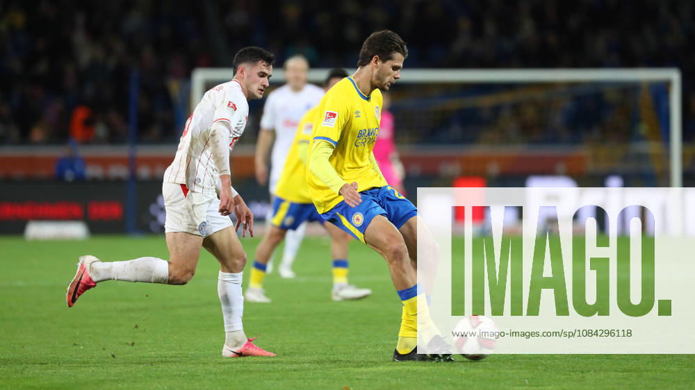 Braunschweig vs Kiel, 2. BL Braunschweig, 09.10.2026, Fußball, Herren, 2. BL, Saison 2026 2027, Eintracht Braunschweig vs. Holstein Kiel: Isidoros Koutsidis (Eintracht Braunschweig) Stadion an der Hamburger Straße Niedersachsen Deutschland
