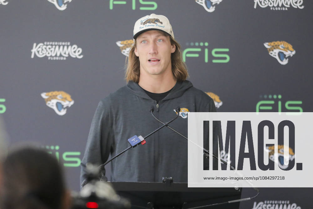 Trevor Lawrence of the Jacksonville Jaguars Q&A during the Jacksonville Jaguars team practise and media as part of the London NFL, American Football Herren, USA Series 2026, at the Grove, Chandler’s Cross, Hertfordshire, England, on 09 October 2026. Jody Demay - Davies SPP