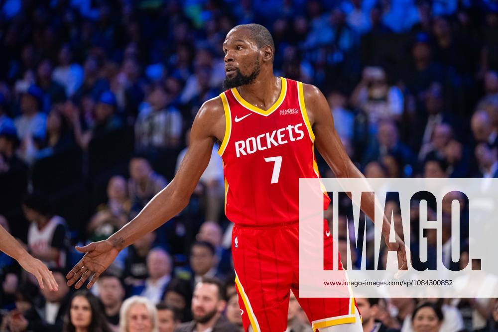(261010) -- MACAO, Oct. 10, 2026 -- Kevin Durant of Houston Rockets reacts during the 2026-2027 NBA, Basketball Herren, USA preseason game between Houston Rockets and Dallas Mavericks in Macao, south China, Oct. 9, 2026. ) (SP)CHINA-MACAO-BASKETBALL-NBA PRESEASON-ROCKETS VS MAVERICKS(CN) CheongxKamxKa