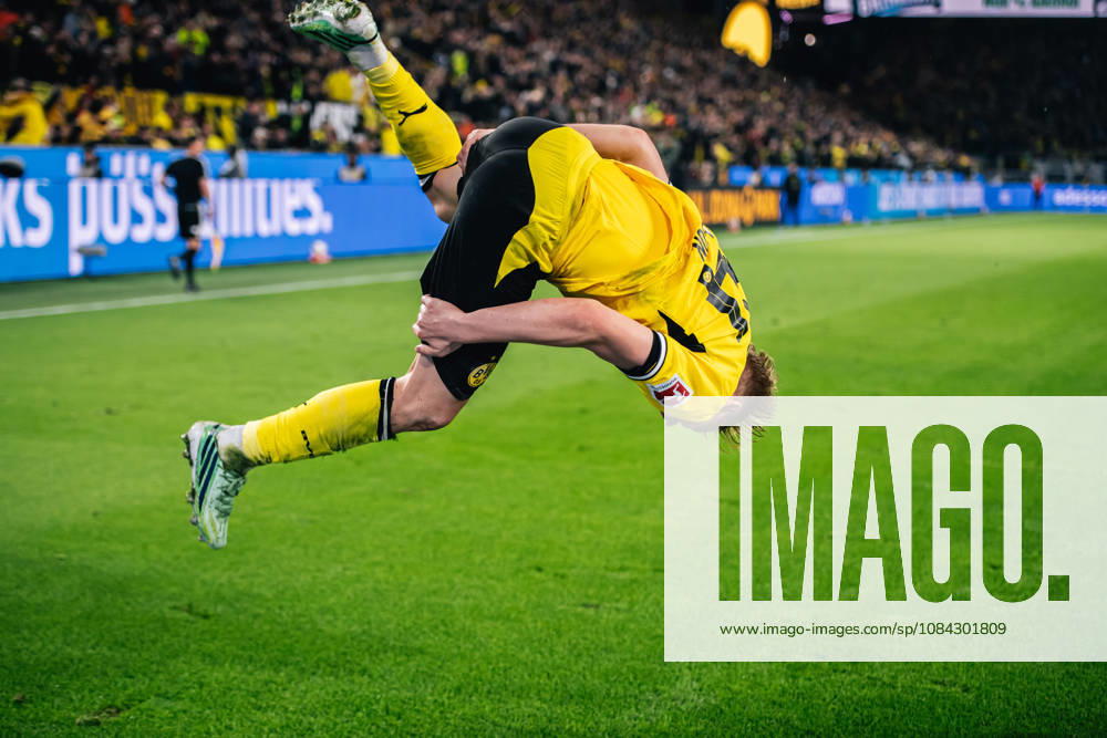 Borussia Dortmund v SV Werder Bremen - Bundesliga 2026 27 Daniel Svensson of Borussia Dortmund celebrates his goal during the Bundesliga match between Borussia Dortmund and SV Werder Bremen at Signal Iduna Park in Dortmund, Germany, on October 9, 2026. Dortmund Germany