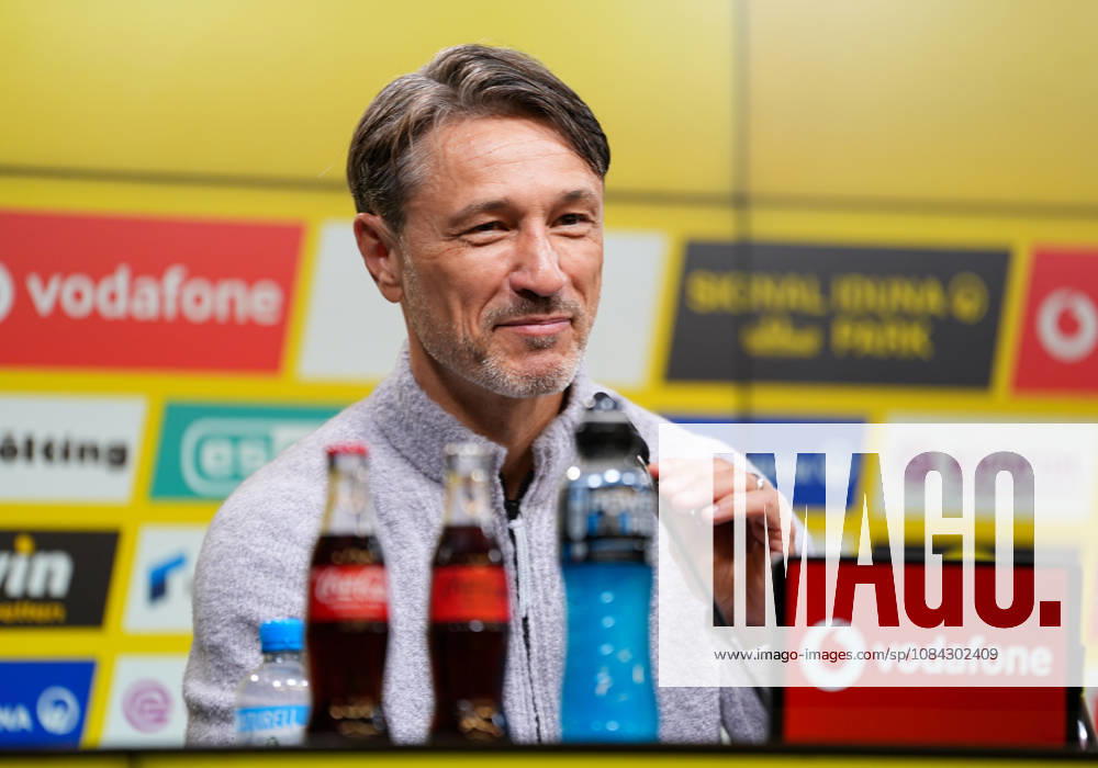 Niko Kovac (Borussia Dortmund, Cheftrainer) spricht bei der Pressekonferenz nach dem Spiel mit den Medienvertretern. GER, Borussia Dortmund vs SV Werder Bremen, 1. Bundesliga, 5. Spieltag, Saison 2026-27, SIGNAL IDUNA PARK, Dortmund, 09.10.2026 DFL REGULATIONS PROHIBIT ANY USE OF PHOTOGRAPHS AS IMAGE SEQUENCES AND OR QUASI-VIDEO Borussia Dortmund vs SV Werder Bremen, 1. Bundesliga, 5. Spieltag, Saison 2026-27, 09.10.2026 Dortmund