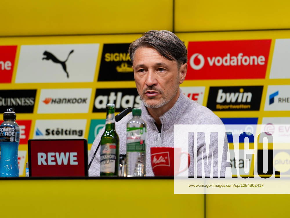 Niko Kovac (Borussia Dortmund, Cheftrainer) spricht bei der Pressekonferenz nach dem Spiel mit den Medienvertretern. GER, Borussia Dortmund vs SV Werder Bremen, 1. Bundesliga, 5. Spieltag, Saison 2026-27, SIGNAL IDUNA PARK, Dortmund, 09.10.2026 DFL REGULATIONS PROHIBIT ANY USE OF PHOTOGRAPHS AS IMAGE SEQUENCES AND OR QUASI-VIDEO Borussia Dortmund vs SV Werder Bremen, 1. Bundesliga, 5. Spieltag, Saison 2026-27, 09.10.2026 Dortmund