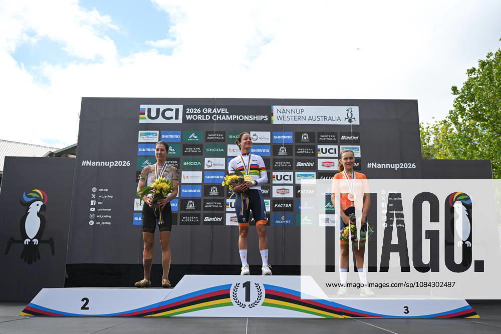 2026 UCI Gravel World Championships Picture by Zac Williams SWpix.com - 10 10 2026 - Cycling - 2026 UCI Gravel World Championships - Nannup, Western Australia, Australia - Womens Elite Podium - Marianne Vos (Netherlands) wins the Gold Medal to become World Champion with Rosa Klöser (Germany) receiving the Silver Medal and Larissa Hartog (Netherlands) receiving the Bronze Medal