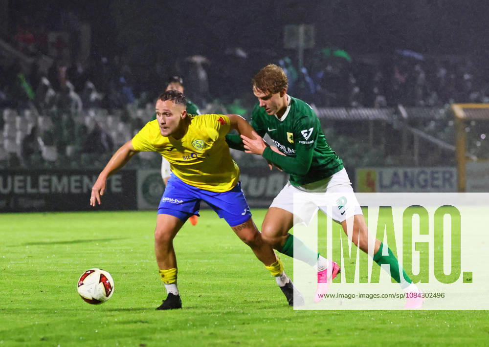 Leipzig, 09.10.2026, Alfred-Kunze-Sportpark, Fußball, Regionalliga NO, Spieltag 12 , BSG Chemie Leipzig vs. FSV 63 Luckenwalde , Im Bild v.l.: Lucas Will ( 10, Luckenwalde)und Darijan Silic (22, Chemie ,