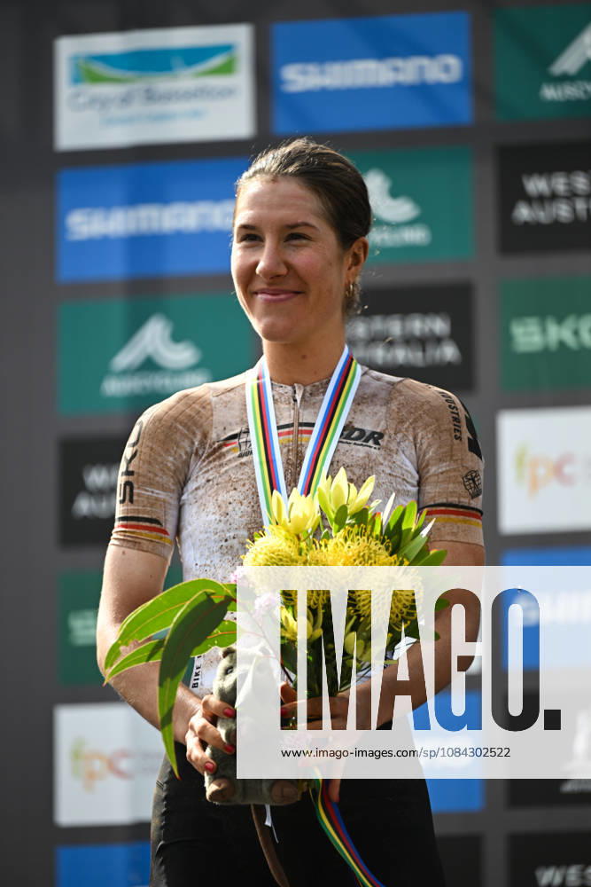 2026 UCI Gravel World Championships Picture by Zac Williams SWpix.com - 10 10 2026 - Cycling - 2026 UCI Gravel World Championships - Nannup, Western Australia, Australia - Womens Elite Podium - Rosa Klöser (Germany) receiving the Silver Medal