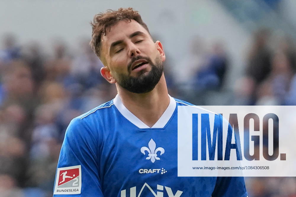 Deutschland: Fußball 2. Liga 2026 2027, 7. Spieltag - SV Darmstadt 98 vs FC Energie Cottbus - Merck-Stadion am Böllenfalltor (Darmstadt): Marco Richter (SVD, 5) Mimik, Gesichtsausdruck, Emotion