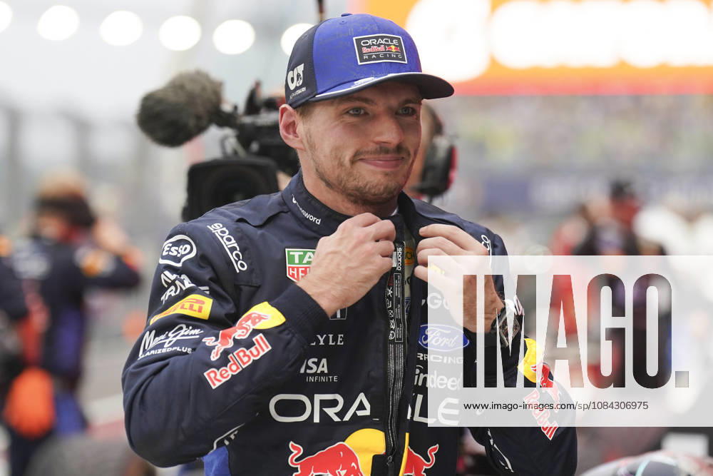 FORMULA 1 SINGAPORE AIRLINES SINGAPORE GRAND PRIX 2026 Max Verstappen (NED) 3 Red Bull Racing in parc ferme after winning the Sprint Race during the Formula 1 Singapore Airlines Singapore Grand Prix 2026, Round 17 of the 2026 Formula 1 World Championship, WM, Weltmeisterschaft from 9th - 11th October 2026 at the Marina Bay Street Circuit, Singapore. Credit: Robbie Hoad Every Second Media Editorial use only. All images are copyright Every Second Media Limited. No images may be reproduced without prior permission.