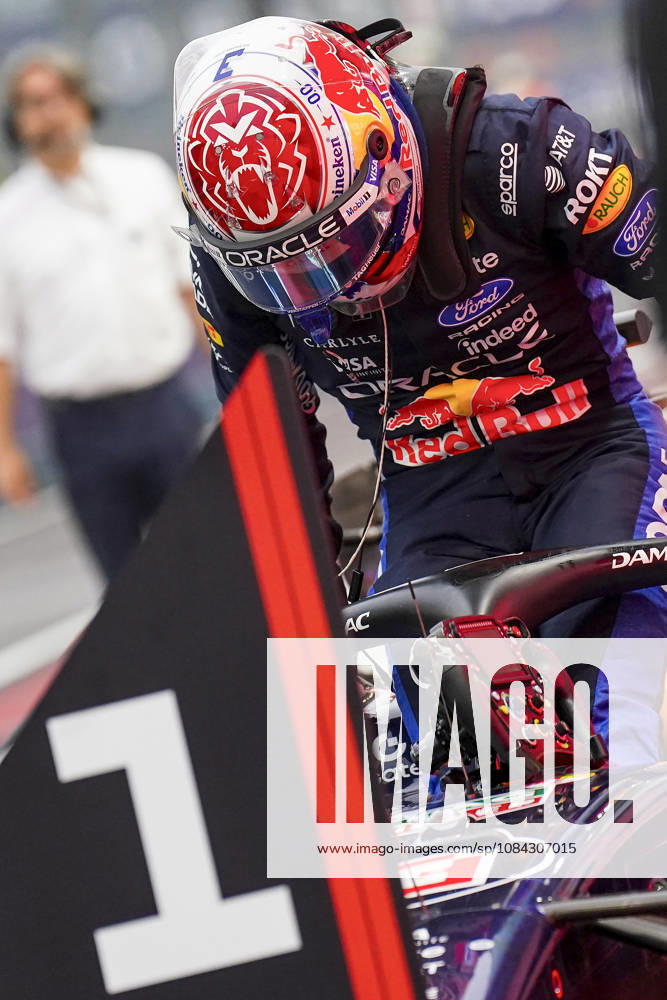 FORMULA 1 SINGAPORE AIRLINES SINGAPORE GRAND PRIX 2026 Max Verstappen (NED) 3 Red Bull Racing in parc ferme after winning the Sprint Race during the Formula 1 Singapore Airlines Singapore Grand Prix 2026, Round 17 of the 2026 Formula 1 World Championship, WM, Weltmeisterschaft from 9th - 11th October 2026 at the Marina Bay Street Circuit, Singapore. Credit: Robbie Hoad Every Second Media Editorial use only. All images are copyright Every Second Media Limited. No images may be reproduced without prior permission.