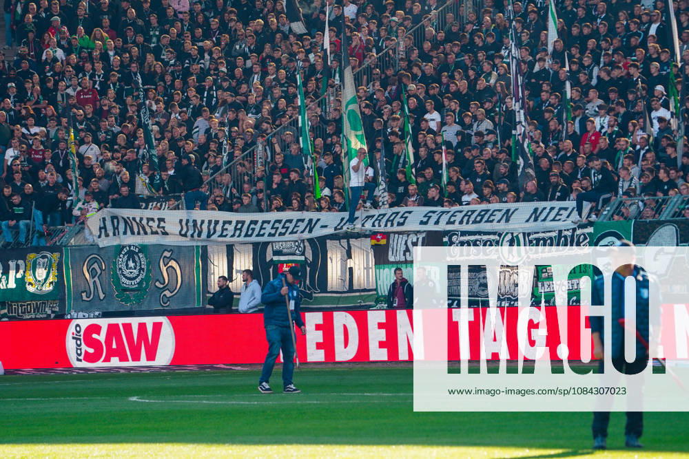 Deutschland: Fussball 2. Bundesliga 2026 2027, 7. Spieltag - 1. FC Magdeburg vs Hannover 96 - Avnet Arena (Magdeburg): Zuschauer, Fans, Tribüne...horeographie, Fanchoreo,