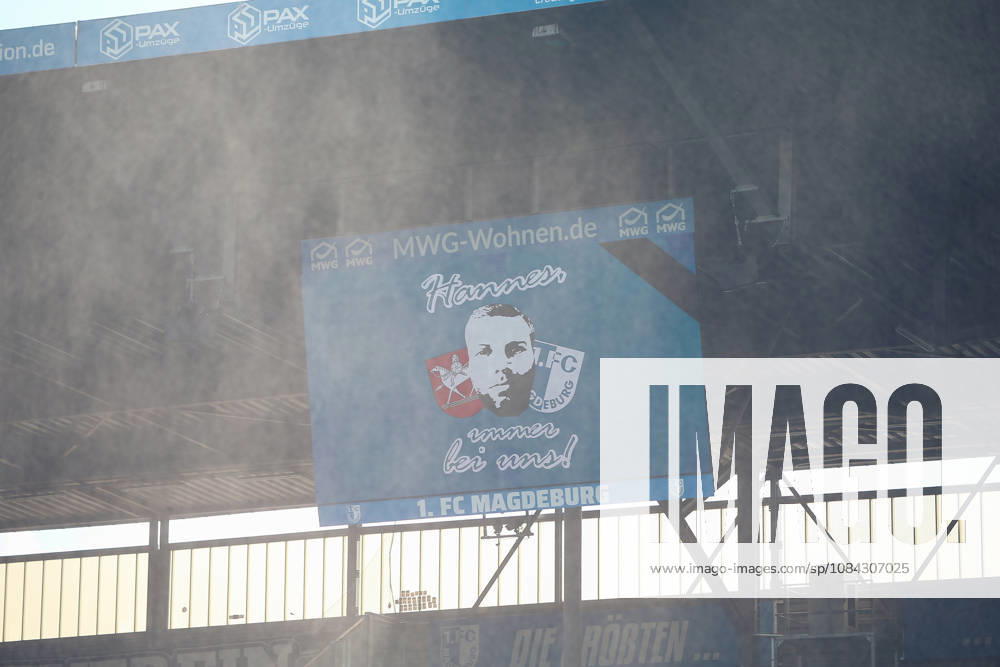 Deutschland: Fussball 2. Bundesliga 2026 2027, 7. Spieltag - 1. FC Magdeburg vs Hannover 96 - Avnet Arena (Magdeburg): Zuschauer, Fans, Tribüne...horeographie, Fanchoreo,