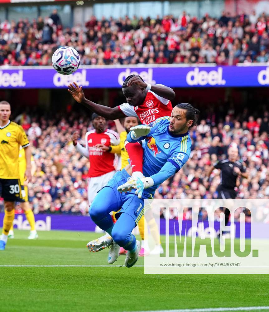 Leeds United goalkeeper James Trafford denies Bukayo Saka of Arsenal Arsenal v Leeds United, Premier League, Football, Emirates Stadium, London, UK - 10 Oct 2026London Emirates Stadium United Kingdom