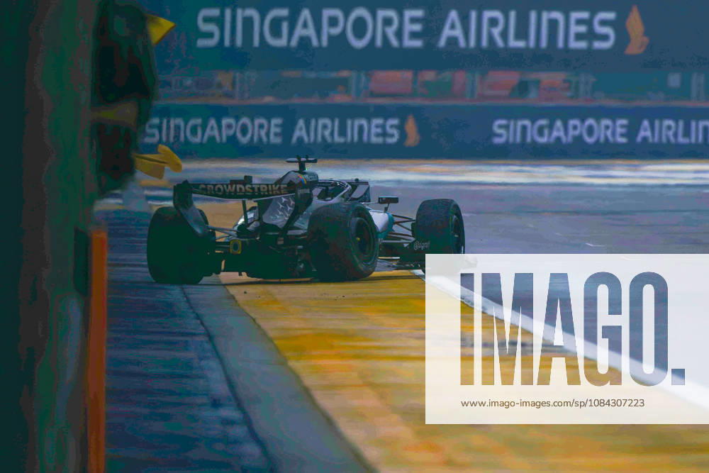 10th October 2026; Marina Bay, Singapore; Formula 1, Singapore Grand Prix, Sprint Race and Qualifying Day; lap 1 of the sprint race has George Russell (63) of Great Britain and Mercedes-AMG PETRONAS Formula One Team spinning into the barrier DavidxAsh