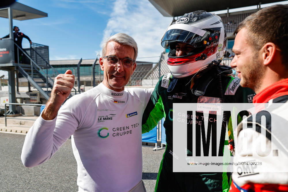 AUTO - MLC 2026 - PORTIMAO 71 AUST Stefan (ger), FERNANDEZ-LASER Felipe (ger), Rinaldi Racing, Ligier JS P325 - Toyota, LMP3 Pro Am, portrait podium, portrait celebration during the 6th round of the 2026 Michelin Le Mans Cup on the Autodromo Internacional do Algarve from October 8 to 10, 2026 in Portimao, Portugal - PortimaoPortugal