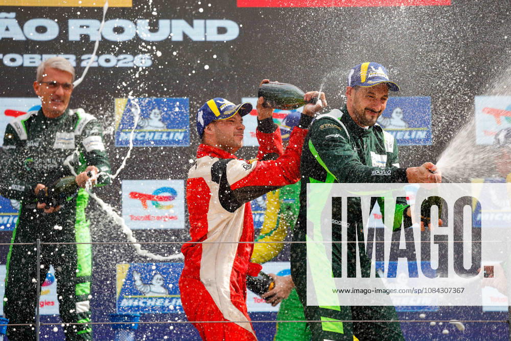 AUTO - MLC 2026 - PORTIMAO 71 AUST Stefan (ger), FERNANDEZ-LASER Felipe (ger), Rinaldi Racing, Ligier JS P325 - Toyota, LMP3 Pro Am, podium, portrait celebration during the 6th round of the 2026 Michelin Le Mans Cup on the Autodromo Internacional do Algarve from October 8 to 10, 2026 in Portimao, Portugal - PortimaoPortugal