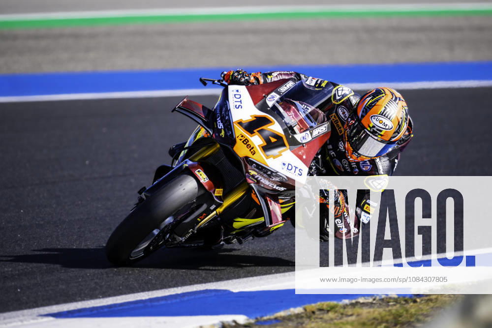 Sam Lowes of ELF Marc VDS Racing Team in action during the Superpole of the FIM Superbike World Championship, WM, Weltmeisterschaft at Circuito Estoril on October 10, 2026 in Cascais, Portugal. Cascais Portugal - ZUMAr200 20261010_zsp_r200_033