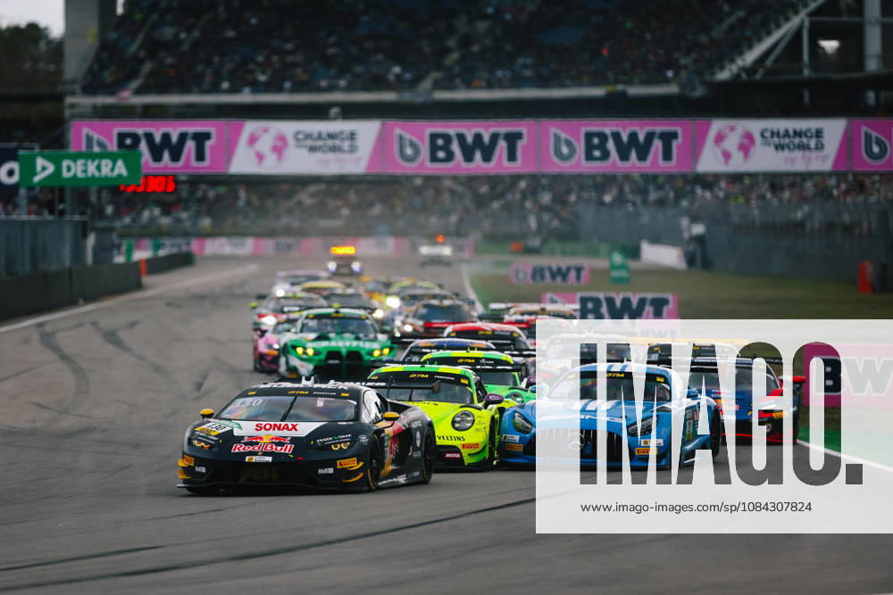 DTM, 15. + 16. Rennen Hockenheim 2026 130 Lamborghini Temerario GT3, ABT Sportsline: Luca Engstler, 22 Mercedes-AMG GT3 EVO, Landgraf Motorsport: Lucas Auer - picture by Gruppe C Photography Sachsenring Germany