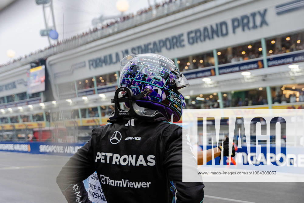 2026 Formula 1 Singapore Grand Prix - Sprint GEORGE RUSSELL (GBR) of Mercedes-AMG PETRONAS Formula One Team CRASH Sprint Race on SATURDAY during the 2026 FORMULA 1 SINGAPORE AIRLINES SINGAPORE GRAND PRIX 2026 at MARINA BAY STREET CIRCUIT SINGAPORE on October 10, 2026. Photo by Tan Jun Da ABACAPRESS.COM Singapore Singapore