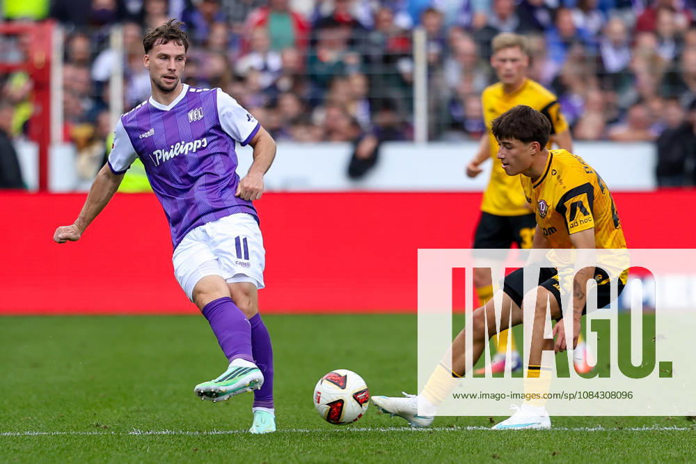 2026.10.10, Fußball, 2. Bundesliga, VfL Osnabrück - SG Dynamo Dresden, Stadion an der Bremer Brücke, 7.Spieltag, Saison 2026 2027: Robin Meissner (VfL Osnabrueck 11) im Zweikampf gegen Patrice Covic (SG Dynamo Dresden 24) DFB regulations prohibit any use of photographs as image sequences and or quasi-video. Photo: WilkowskixPressefotoKochx Niedersachsen Deutschland