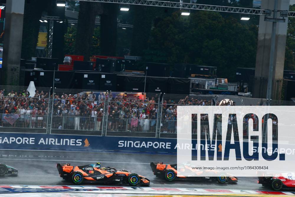01 NORRIS Lando (gbr), McLaren F1 Team MCL40, action 81 PIASTRI Oscar (aus), McLaren F1 Team MCL40, action F1 GP 17 Singapore 2026 F1 GP 17 Singapore 2026 81 PIASTRI Oscar (aus), McLaren F1 Team MCL40, action F1 GP 17 Singapore 2026 Singapore