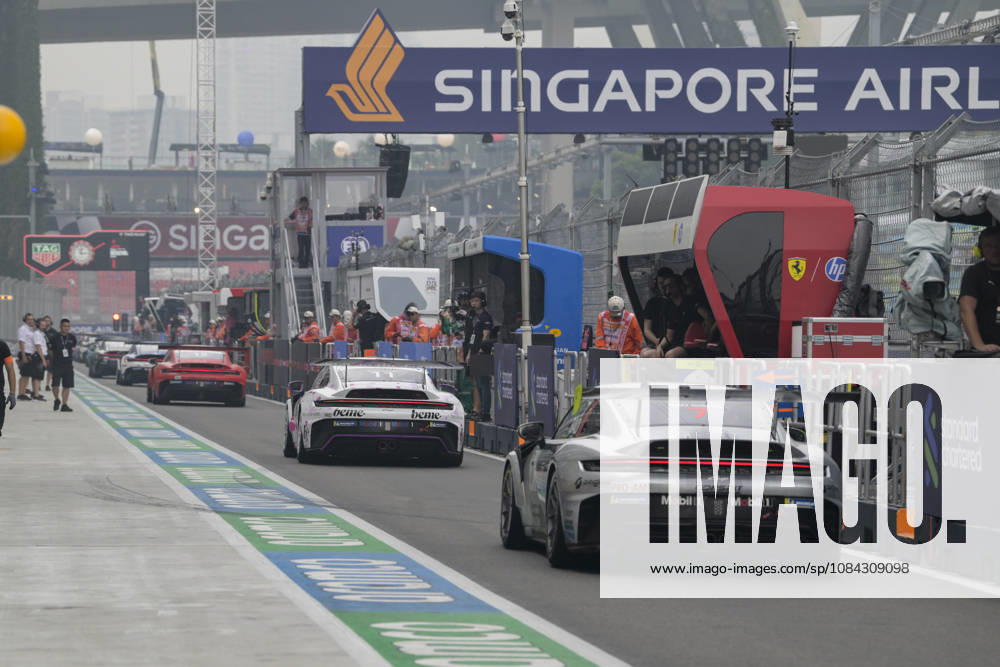 Porsche Carerra cars in the pit lane before qualifying Saturday 10th October , Singapore Grand Prix 2026, Marina Bay Street Circuit. Formula 1: Singapore Grand Prix 2026 - ZUMAc251 20261010_znp_c251_032