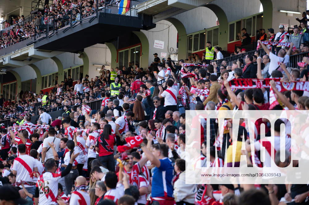 ESP: LaLiga EA Sports Rayo Vallecano v Athletic Club Rayo Vallecano fans protesting to Raul Martin Presa president of Rayo Vallecano during LaLiga EA Sports between Rayo Vallecano v Athletic Club played at Vallecas Stadium in Madrid on October 10, 2026 in Spain Spain Futbol