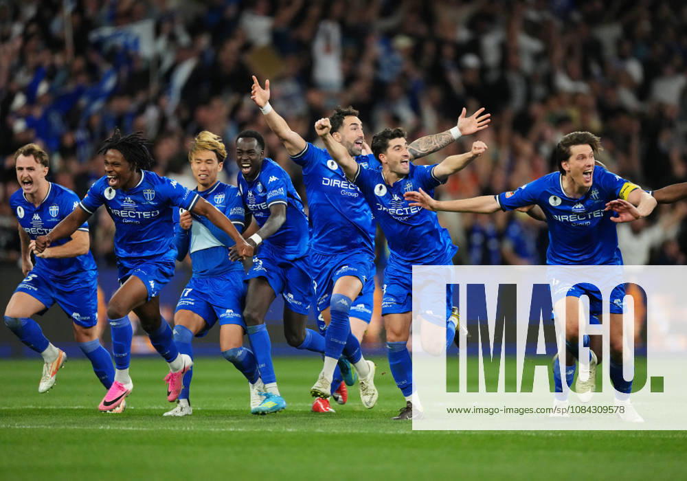 AUSTRALIA CUP SOUTH MELBOURNE VICTORY, South Melbourne FC celebrate as they win the match after a penalty shoot-out during the Australia Cup final match between South Melbourne FC and Melbourne Victory FC at AAMI Park in Melbourne, Saturday, October 10, 2026. ( NO ARCHIVING, MELBOURNE VICTORIA Australia