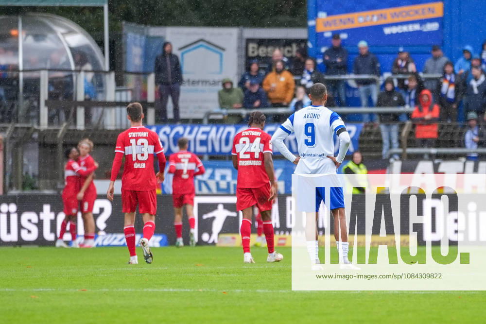 Deutschland: Fussball, 3. Liga, 8. Spieltag, Hänsch-Arena, Meppen, Emsland, Niedersachsen, SV Meppen vs. VfB Stuttgart U21, U 21 VfB Stuttgart II: Stuttgart geht in der 16. Minute durch Jarzinho Malanga (VfB Stuttgart U21, 27) in Führung.