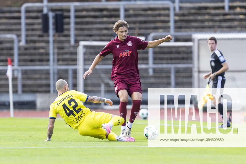 3. Liga, Fortuna Köln - 1. FC Saarbrücken; 10.10.2026 Maximilian Fischer (Fortuna Köln, 3), Philip Fahrner (1. FC Saarbrücken, 42). 3. Liga, Fortuna Köln - 1. FC Saarbrücken, 8. Spieltag, am 10.10.2026, Südstadion, Köln. DFB regulations prohibit any use of photographs as image sequences and or quasi-video