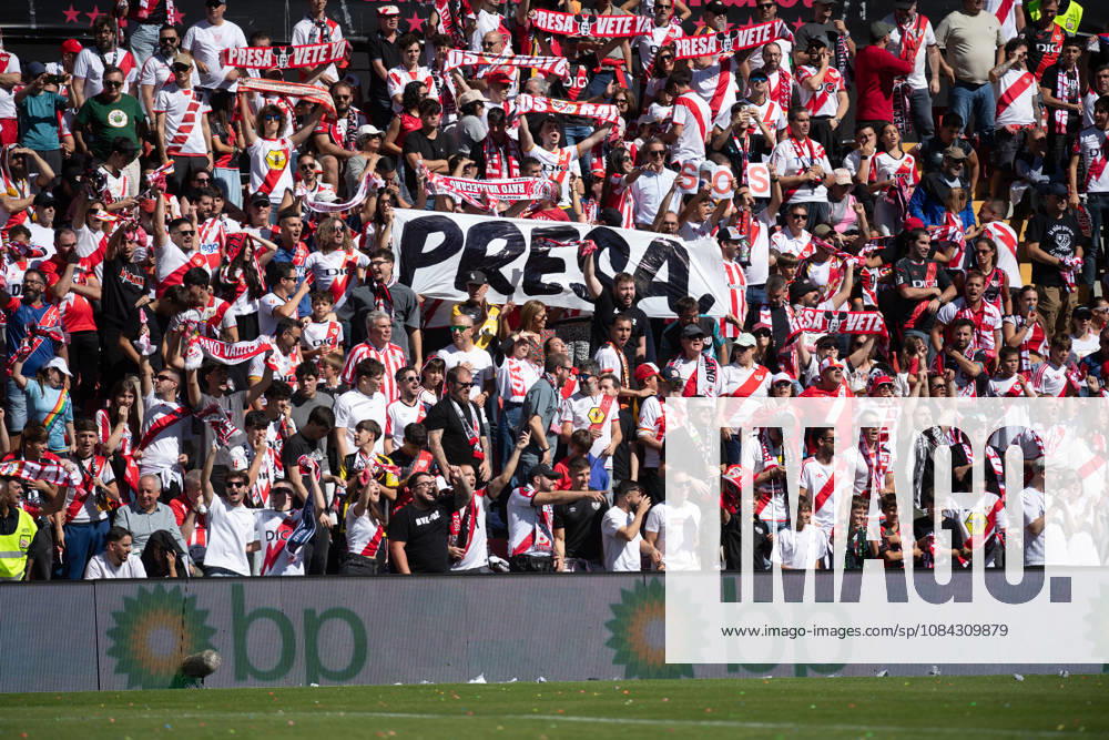 ESP: LaLiga EA Sports Rayo Vallecano v Athletic Club Paper balls and airplanes thrown in Vallecas as a form of protest against Martin Presa president of Rayo Vallecano during LaLiga EA Sports between Rayo Vallecano v Athletic Club played at Vallecas Stadium in Madrid on October 10, 2026 in Spain Spain Futbol
