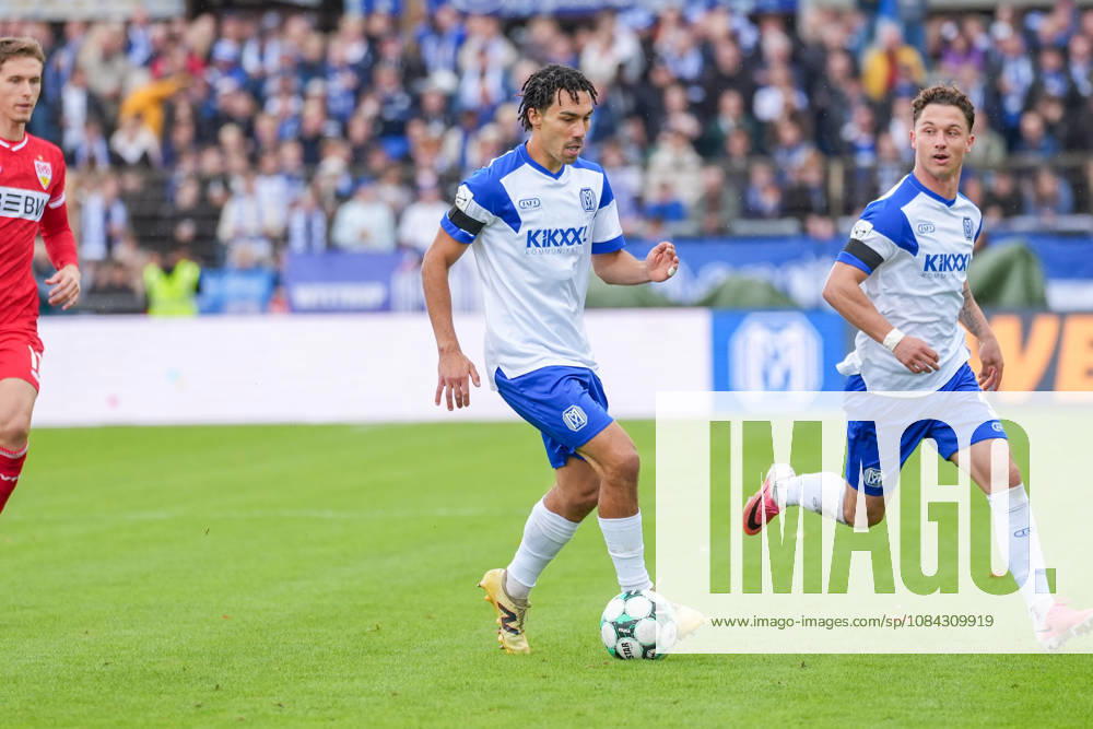 Deutschland: Fussball, 3. Liga, 8. Spieltag, Hänsch-Arena, Meppen, Emsland, Niedersachsen, SV Meppen vs. VfB Stuttgart U21, U 21 VfB Stuttgart II: Niclas Nadj (SV Meppen, 40)