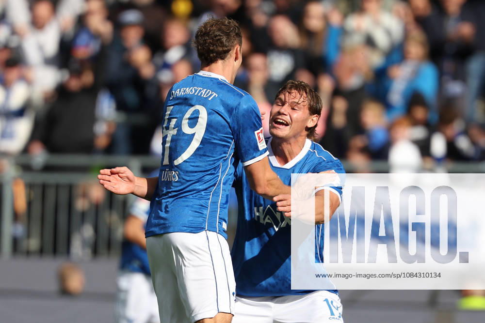 2026.10.10 Fussball 2.Bundesliga SV Darmstadt 98 - Energie Cottbus v.l., Yannik Luehrs (SV Darmstadt 98) and Fynn Luca Lakenmacher (SV Darmstadt 98) seen celebrating after scoring goal to 3:1