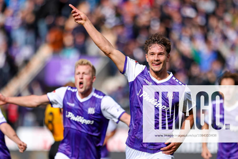 2026.10.10, Fußball, 2. Bundesliga, VfL Osnabrück - SG Dynamo Dresden, Stadion an der Bremer Brücke, 7.Spieltag, Saison 2026 2027: Torjubel von Robin Fabinski (VfL Osnabrueck 27) nach Tor zum 1:1 DFB regulations prohibit any use of photographs as image sequences and or quasi-video. Photo: WilkowskixPressefotoKochx Niedersachsen Deutschland