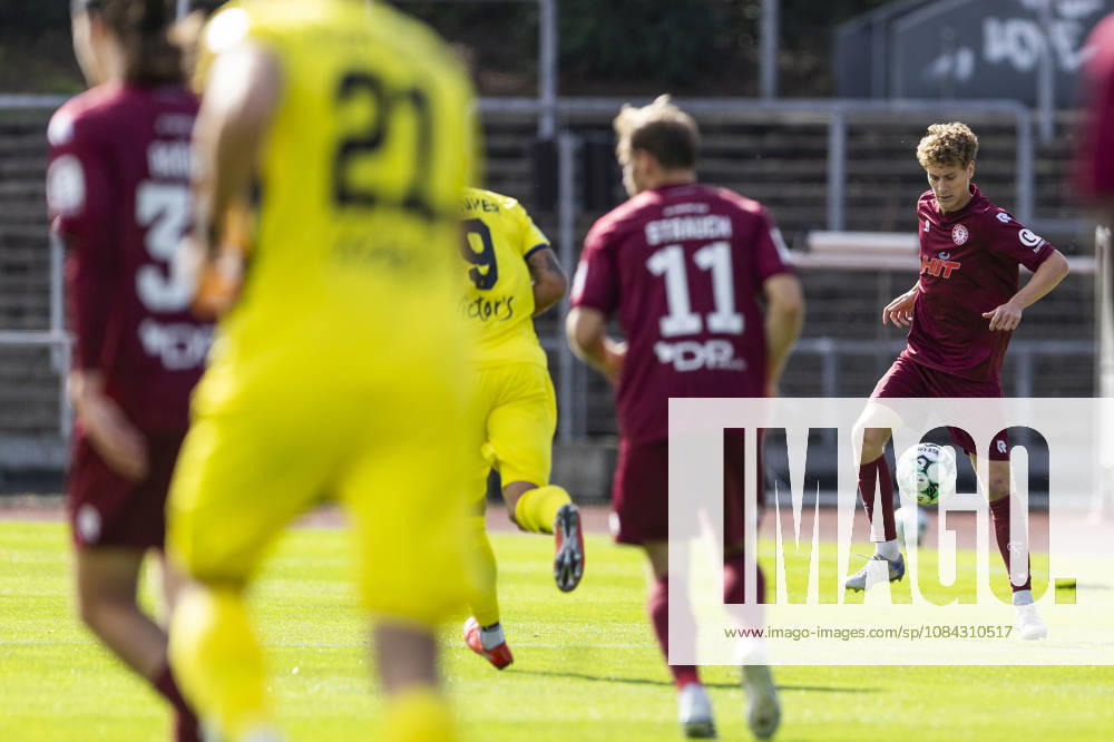 3. Liga, Fortuna Köln - 1. FC Saarbrücken; 10.10.2026 Seymour Fünger (Fortuna Köln, 5). 3. Liga, Fortuna Köln - 1. FC Saarbrücken, 8. Spieltag, am 10.10.2026, Südstadion, Köln. DFB regulations prohibit any use of photographs as image sequences and or quasi-video