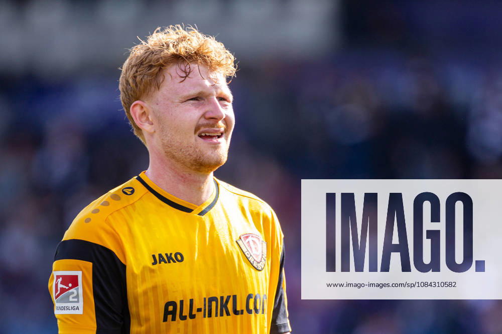 Robert Wagner (SG Dynamo Dresden, 18) reagiert enttaeuscht nach dem 1:1 Unentschieden GER, VfL Osnabrueck vs. SG Dynamo Dresden, Fussball, 2. Bundesliga, 7. Spieltag, Spielzeit 2026 2027, 10.10.2026 DFL Regulations prohibit any use of photographers as image sequences and or quasi-video. GER, VfL Osnabrueck vs. SG Dynamo Dresden, Fussball, 2. Bundesliga, 7. Spieltag, Spielzeit 2026 2027, 10.10.2026 Osnabrueck