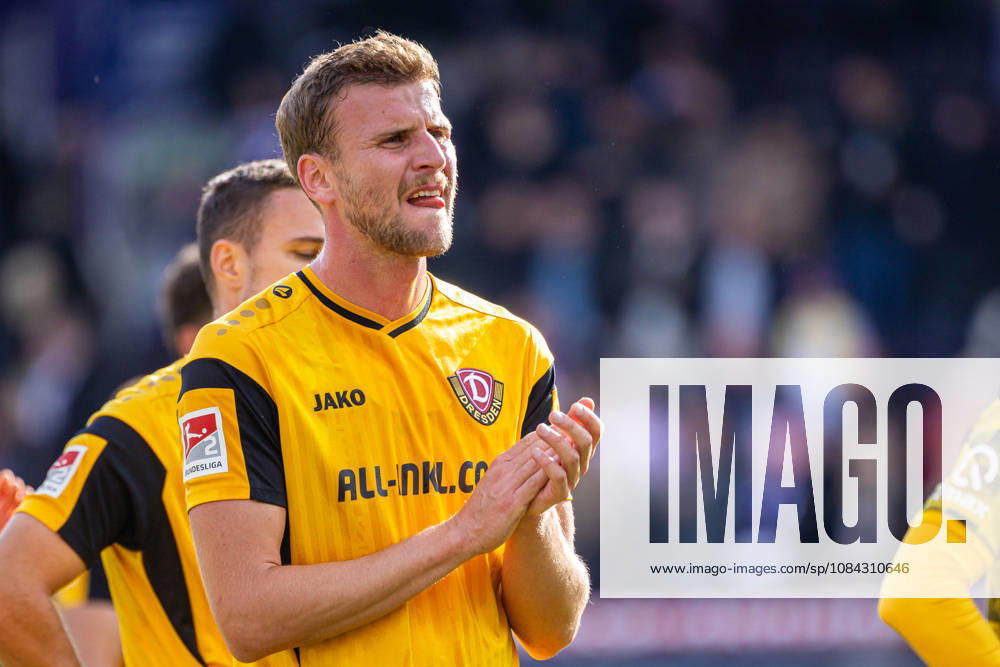 Christoph Daferner (SG Dynamo Dresden, 33) reagiert enttaeuscht nach dem 1:1 Unentschieden GER, VfL Osnabrueck vs. SG Dynamo Dresden, Fussball, 2. Bundesliga, 7. Spieltag, Spielzeit 2026 2027, 10.10.2026 DFL Regulations prohibit any use of photographers as image sequences and or quasi-video. GER, VfL Osnabrueck vs. SG Dynamo Dresden, Fussball, 2. Bundesliga, 7. Spieltag, Spielzeit 2026 2027, 10.10.2026 Osnabrueck