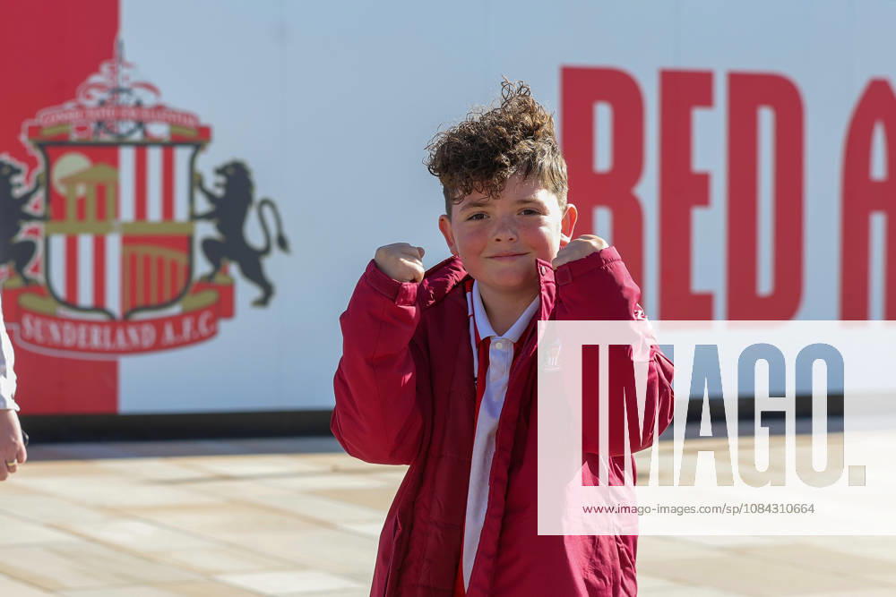 10th October 2026; Stadium of Light, Sunderland, England; Premier League Football, Sunderland versus Brighton and Hove Albion; Sunderland Fan DavexLofthouse