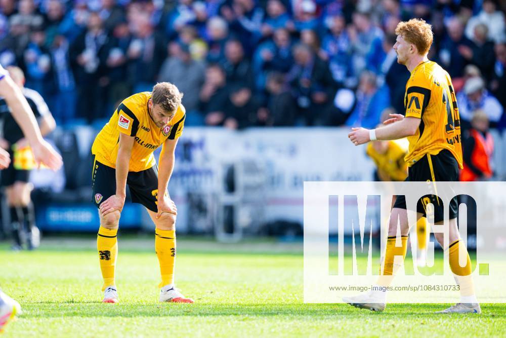Fußball, 2026 2027, 2. Bundesliga, 7. Spieltag, VfL Osnabrück - SG Dynamo Dresden: (L-R) Robert Wagner (Dresden), Christoph Daferner (Dresden) DFL REGULATIONS PROHIBIT ANY USE OF PHOTOGRAPHS AS IMAGE SEQUENCES AND OR QUASI-VIDEO.