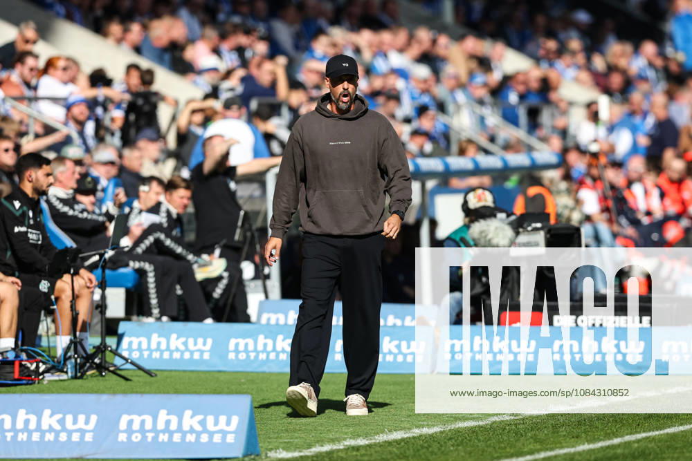 Trainer Sandro Wagner (Hannover 96) - 2. Fussball Bundesliga Saison 2026-2027 1. FC Magdeburg vs. Hannover 96 in der Avnet Arena in Magdeburg - Fußball,Mann,Männer,Deutschland
