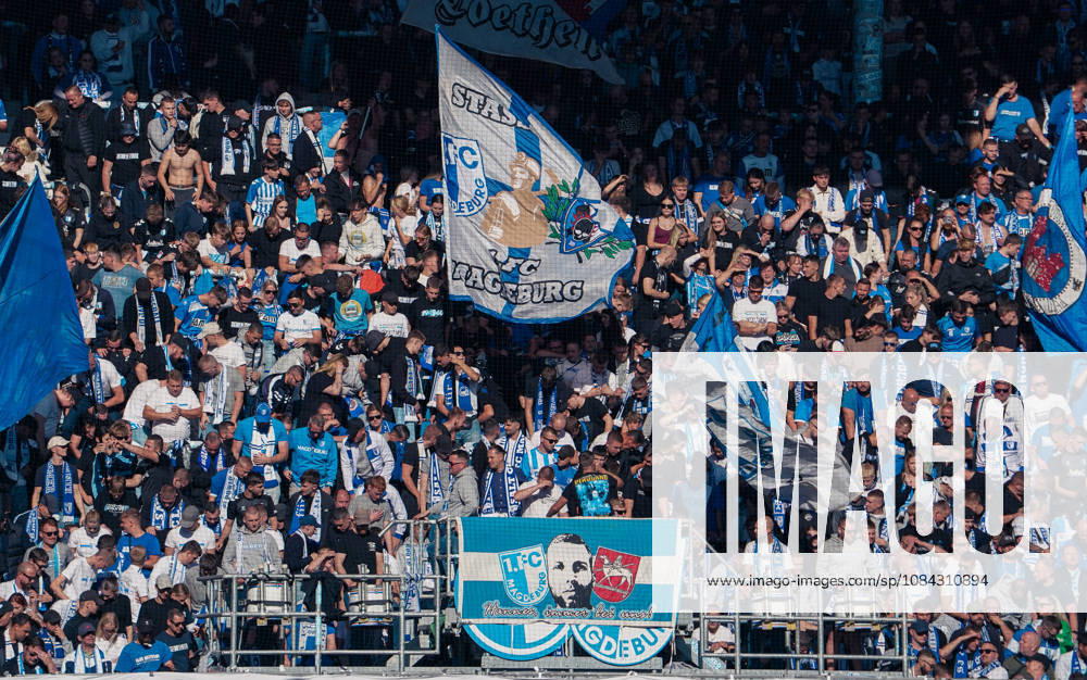 Deutschland: Fussball 2. Bundesliga 2026 2027, 7. Spieltag - 1. FC Magdeburg vs Hannover 96 - Avnet Arena (Magdeburg): Zuschauer, Fans, Tribüne...horeographie, Fanchoreo,
