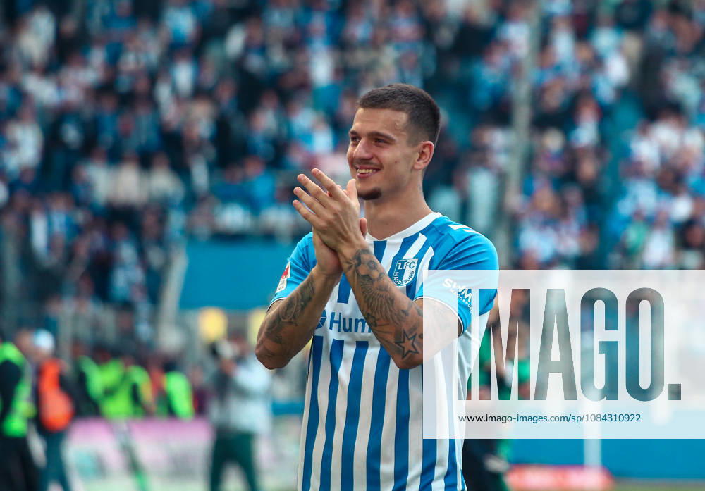Deutschland: Fussball 2. Bundesliga 2026 2027, 7. Spieltag - 1. FC Magdeburg vs Hannover 96 - Avnet Arena (Magdeburg): Siegesjubel Mateusz Żukowski Mateusz Zukowski (1. FC Magdeburg, 22)