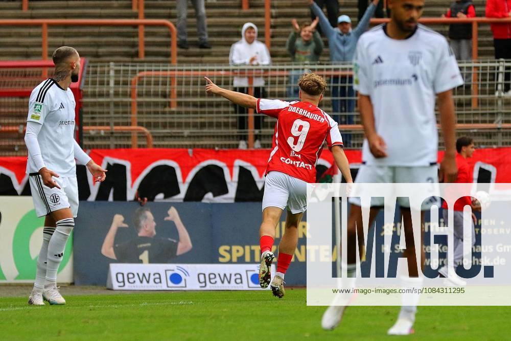 Torjubel Timur Kesim nach dem 1:0. RWO - 1. FC Bocholt Ort: Oberhausen, Stadion Niederrhein Datum: 10.10.2026 Deutschland NRW Oberhausen