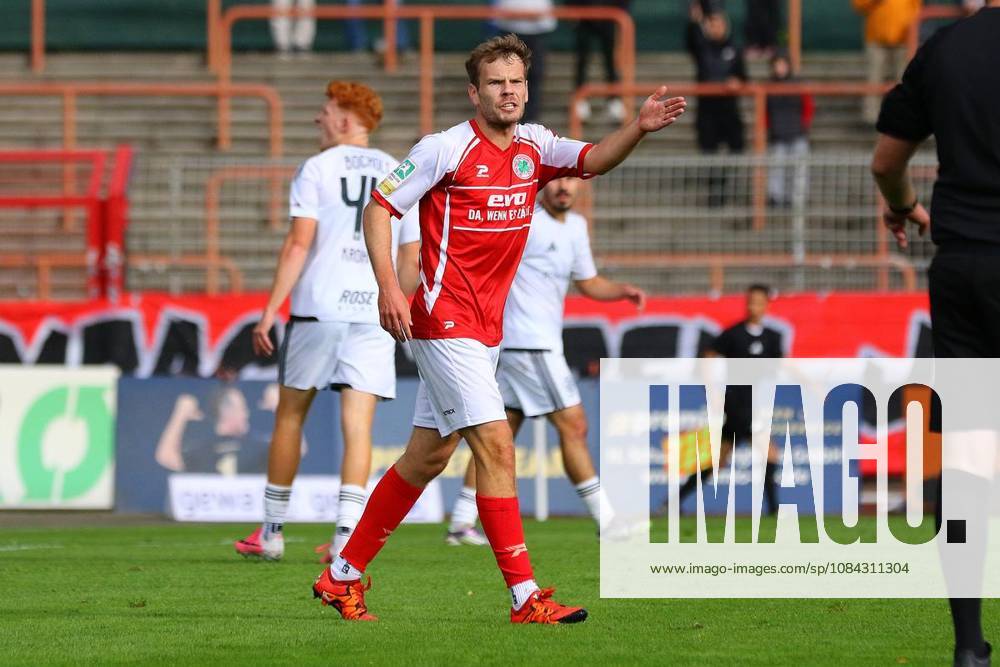Luca Schlax RWO - 1. FC Bocholt Ort: Oberhausen, Stadion Niederrhein Datum: 10.10.2026 Deutschland NRW Oberhausen